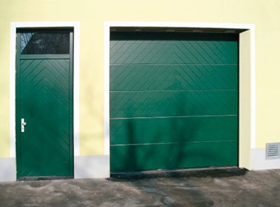 Garagen-Nebentür im gleichen Design